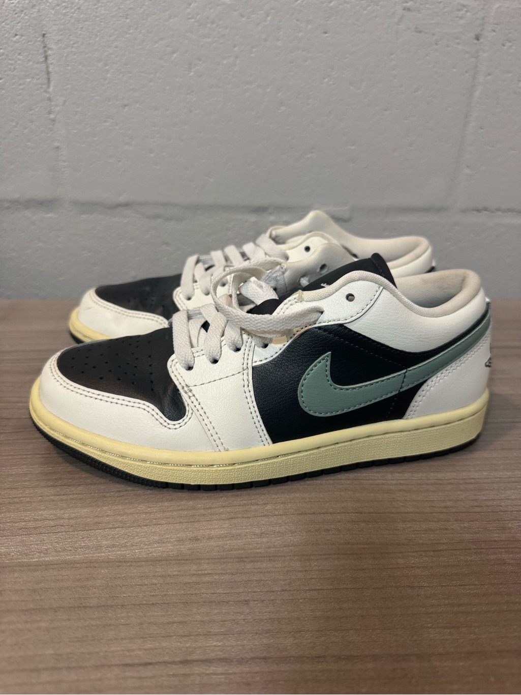 Air Jordan 1 Low
